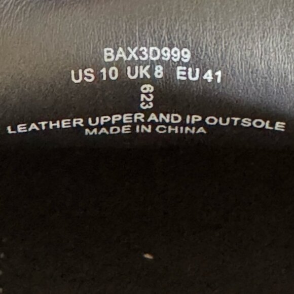 G. H. Bass & Co Black Leather Platform Lug Loafer. Size 10 - Picture 8 of 8